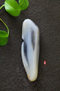 和田玉(青花)独籽摆件
